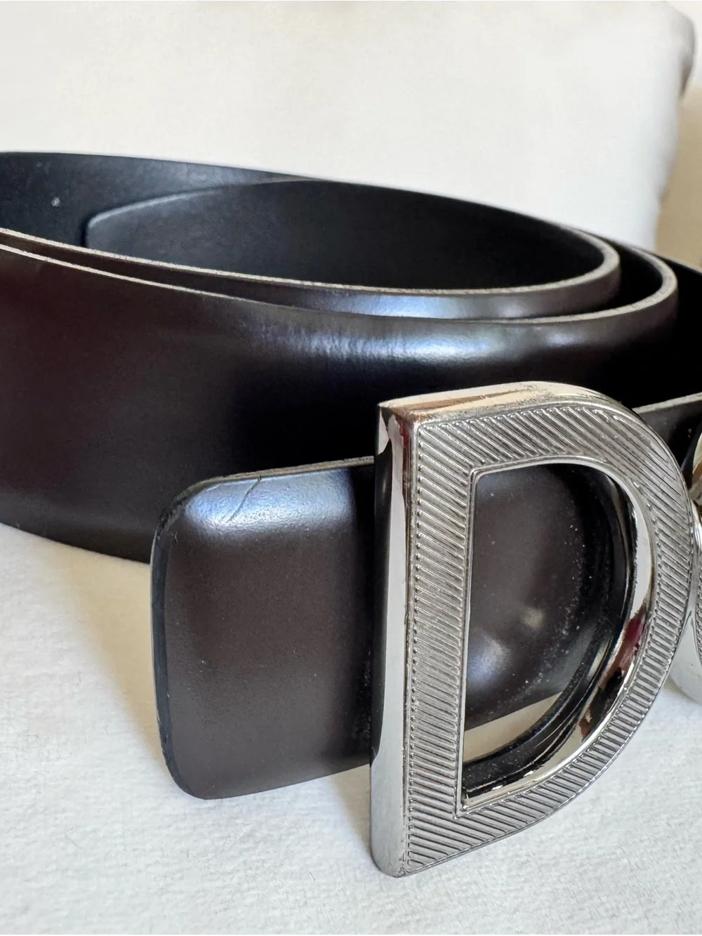 Dolce & Gabbana Black Leather Belt with Textured Silver DG Logo Buckle Md